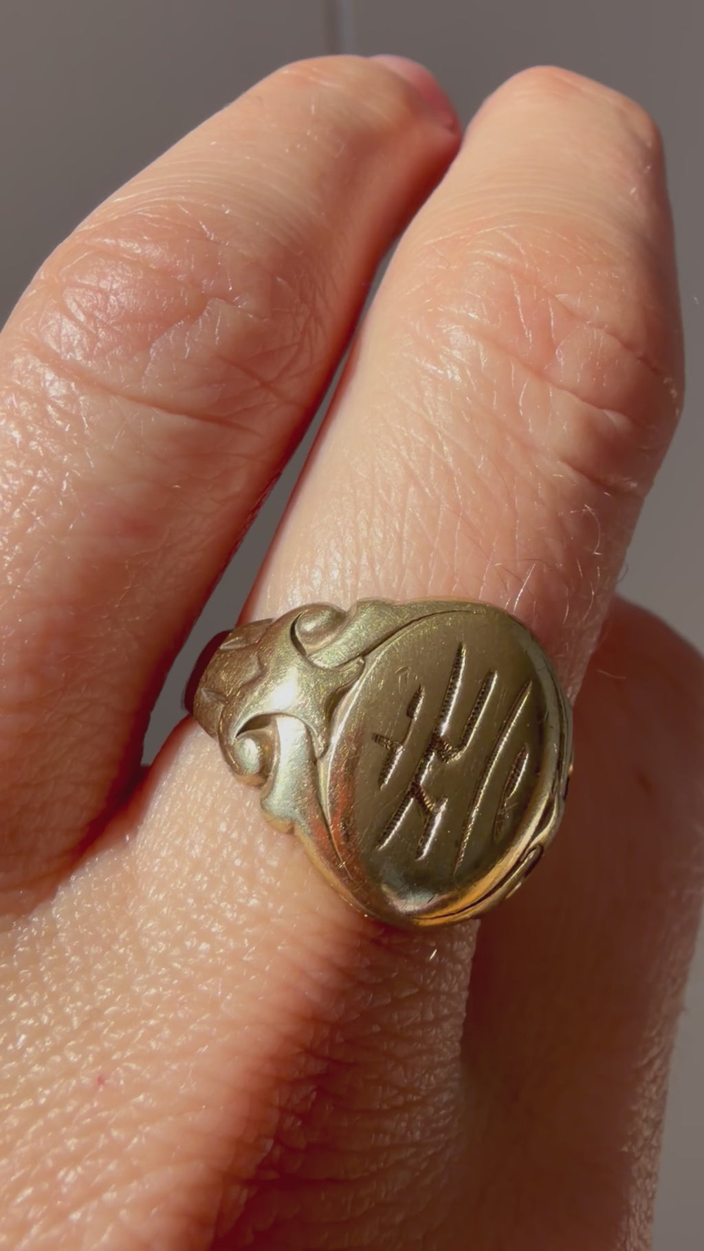 hand engraved c1928 signet ring