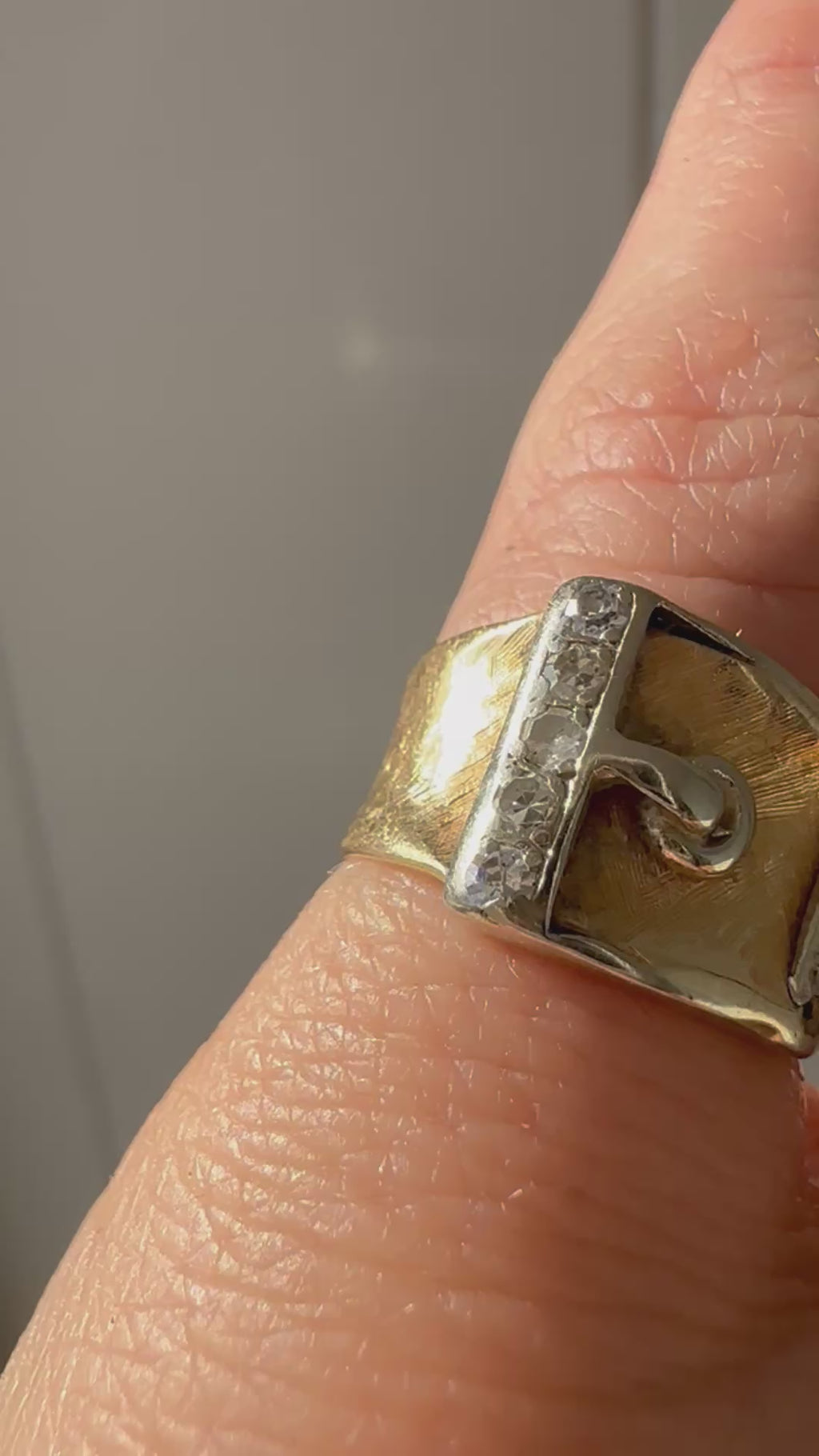 fabulous buckle ring