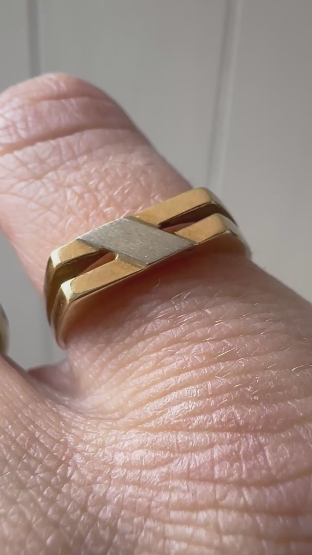 Vintage unoAErre band