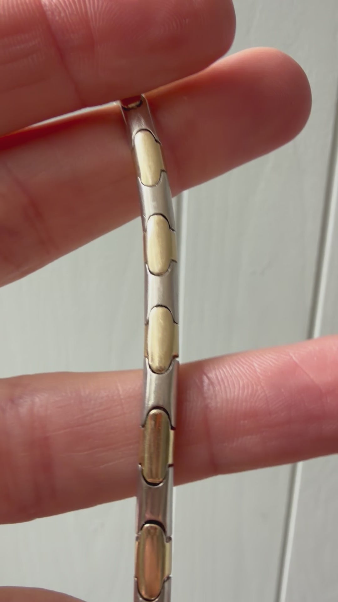 two tone matte oval link slinky bracelet