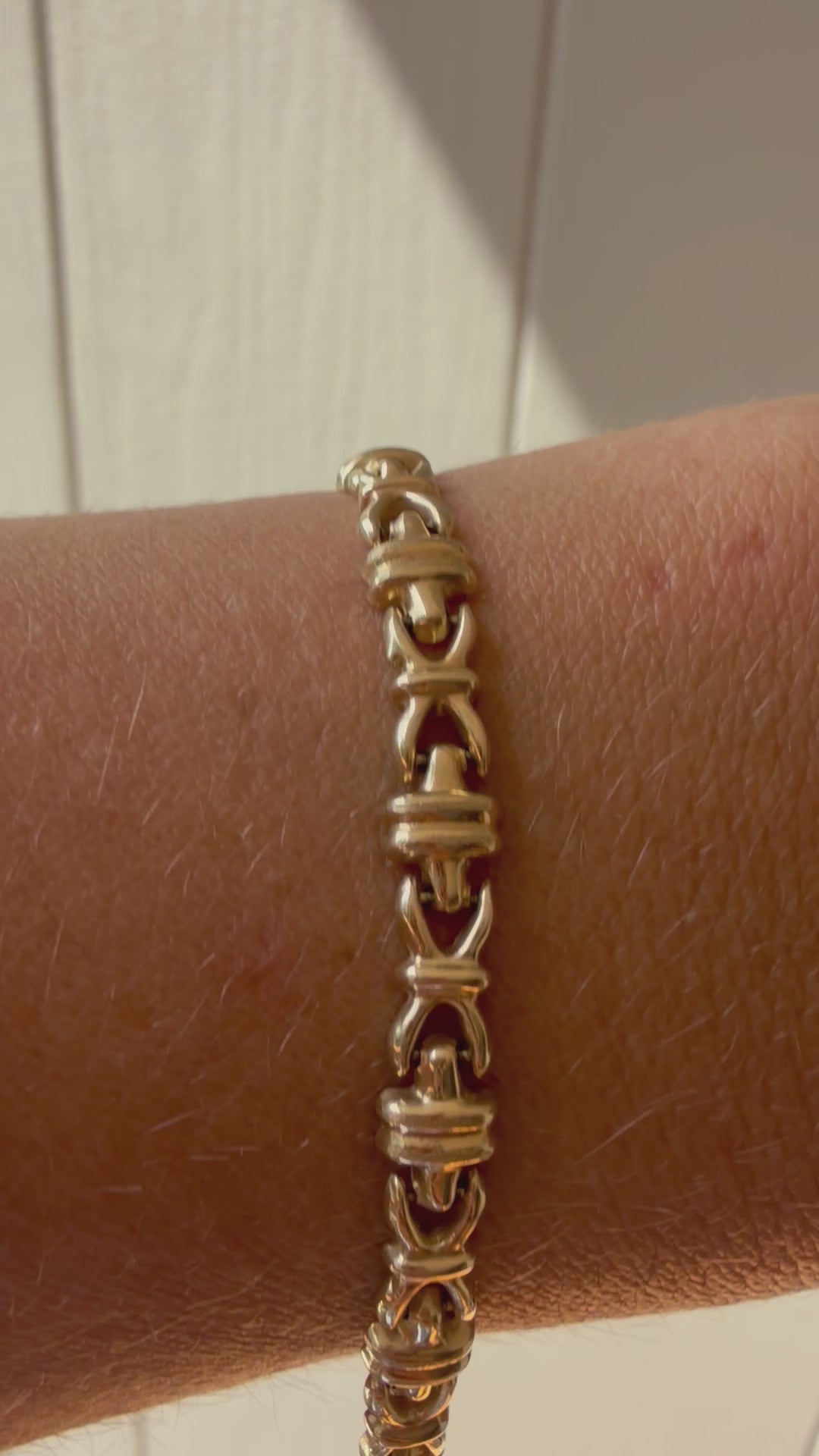 horse buckle link bracelet