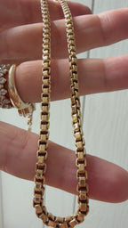 venetian 18" box chain