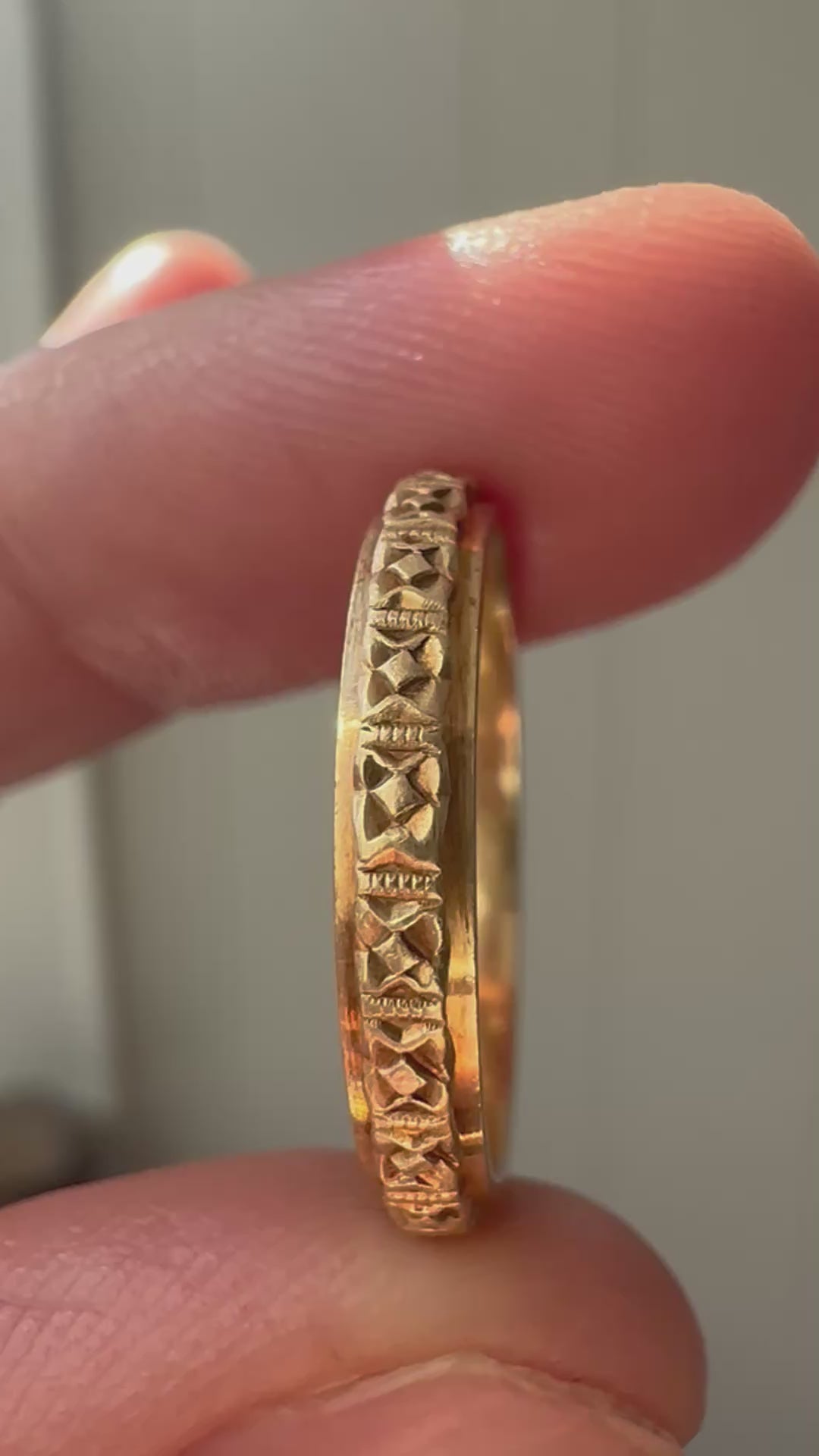 textured eternity band