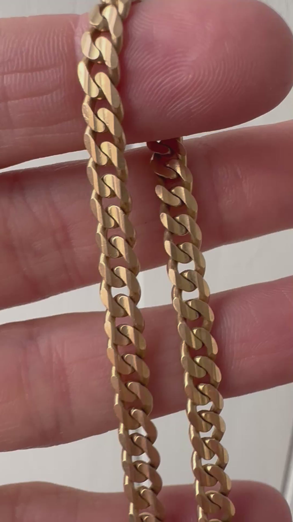 8" curb bracelet