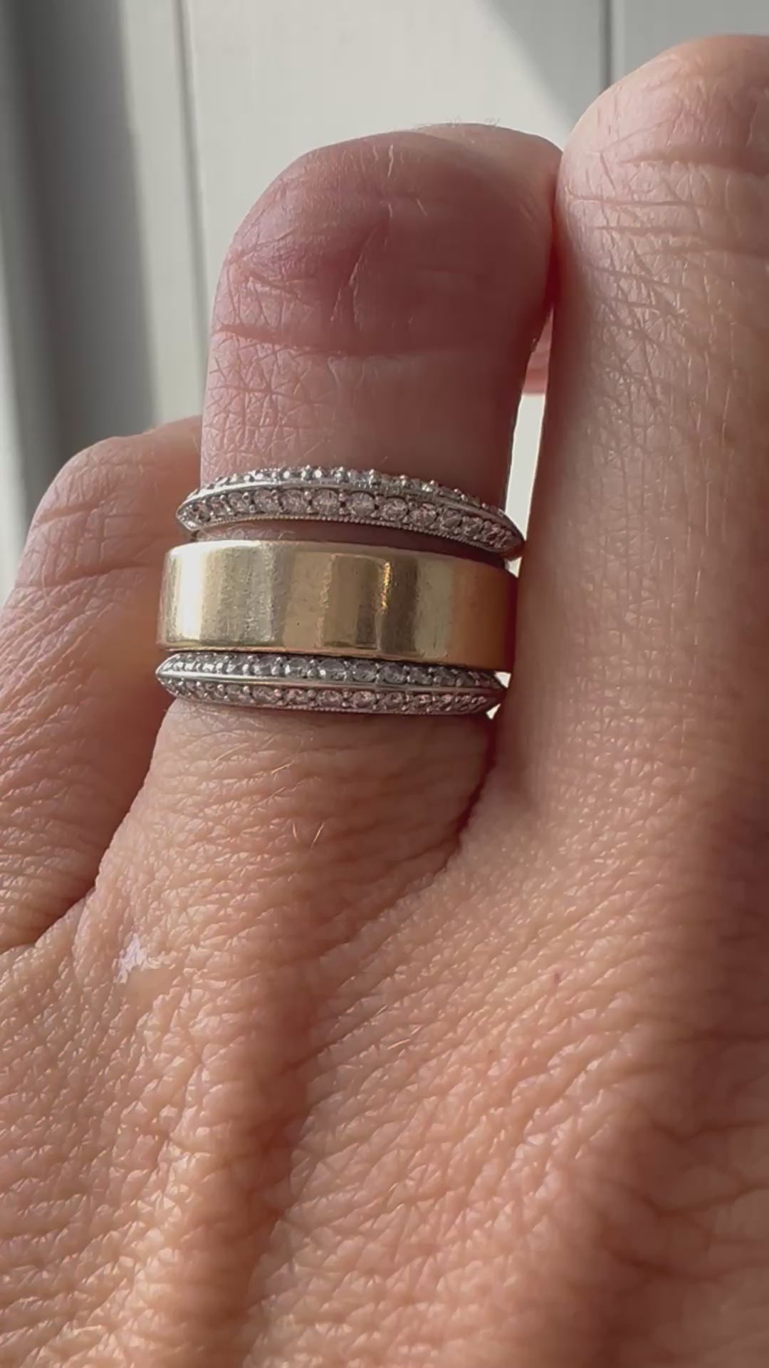 Pair of 18k white diamond knife edge bands