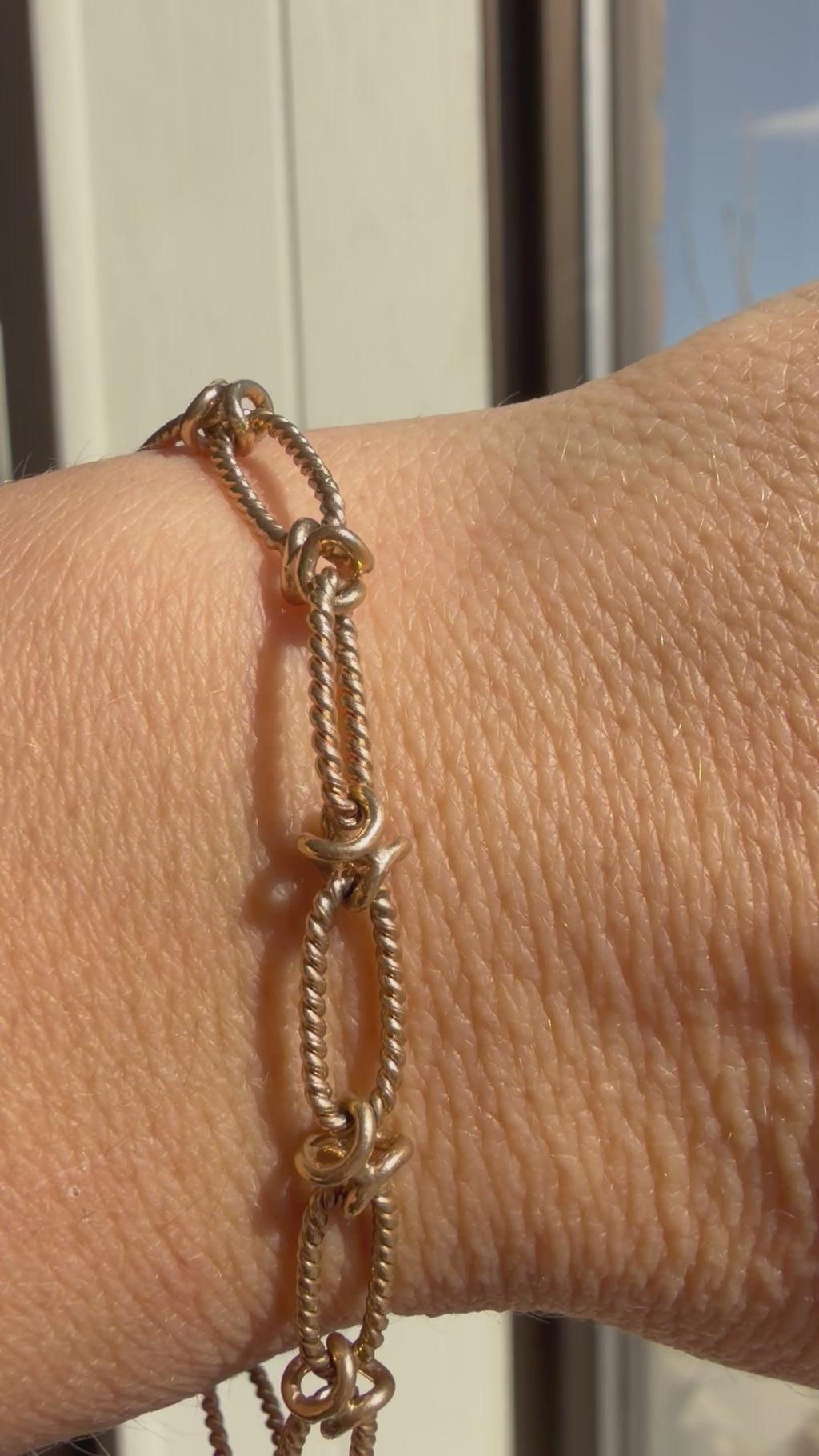 textured open link charm bracelet