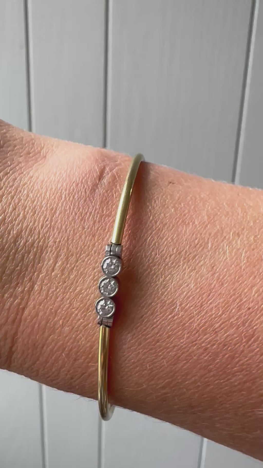 18k bezel set diamond bangle