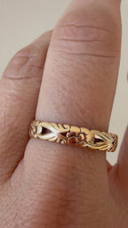 floral band