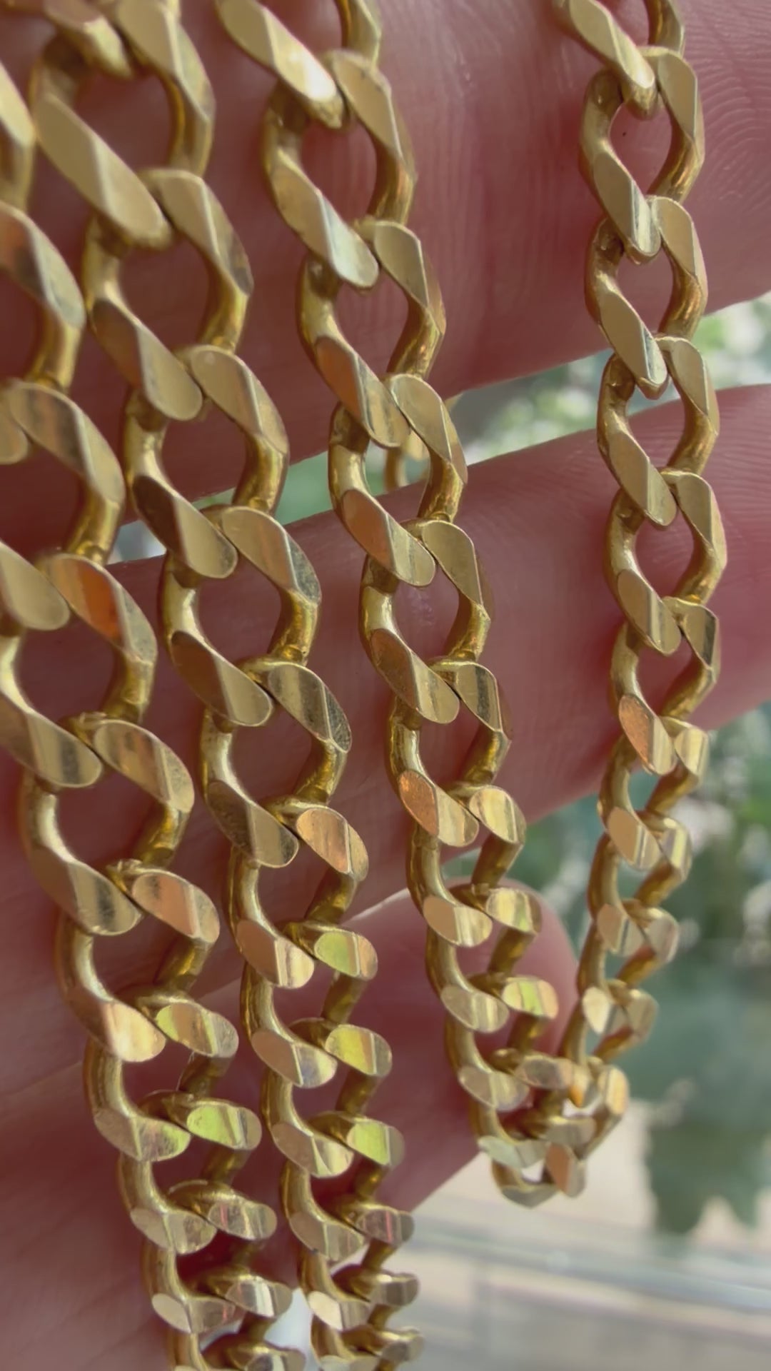 22" wide link curb chain