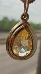 juicy bezel set gems