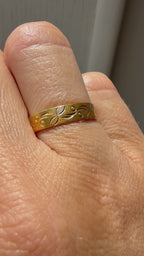21k two tone engraved band