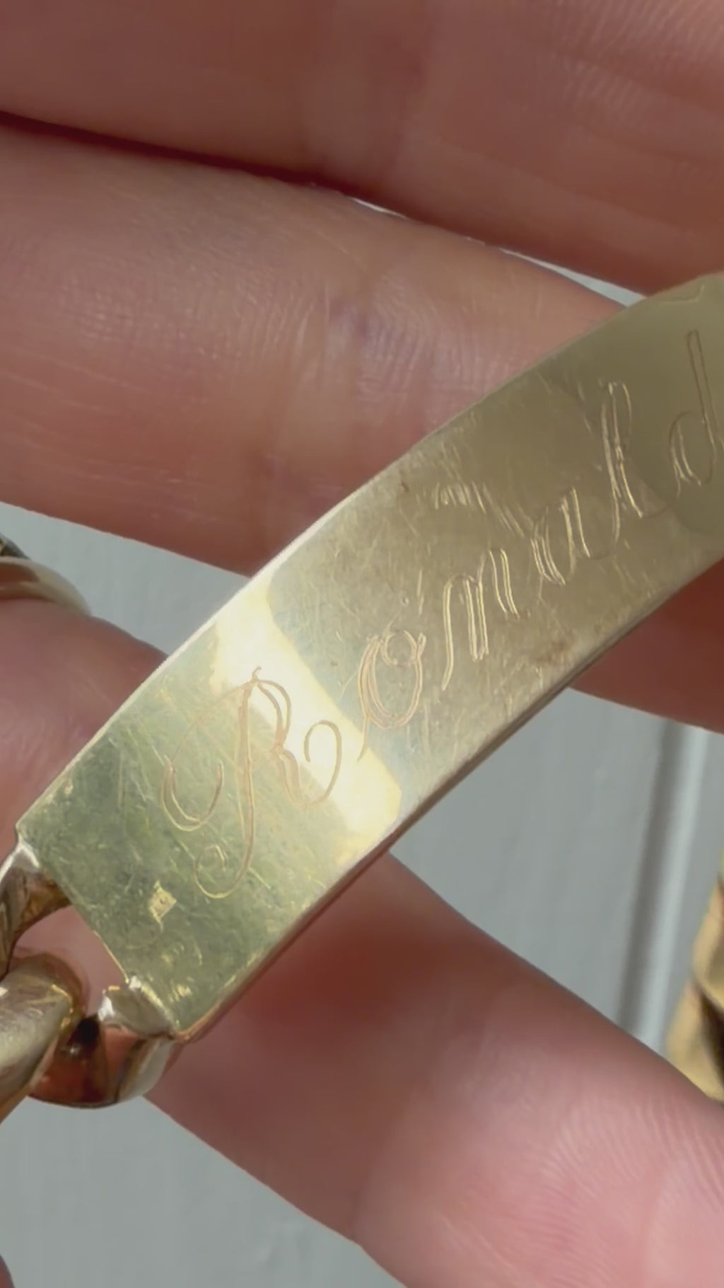bubbly curb ID bracelet