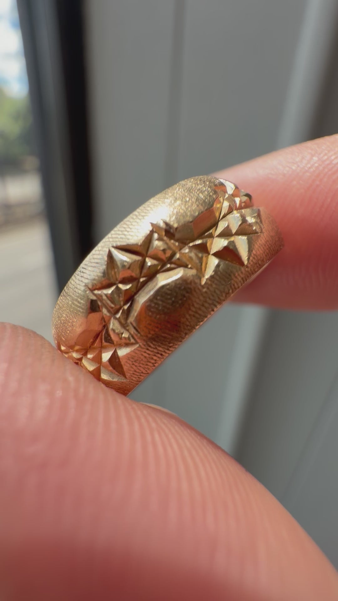 hand engraved star patterned band