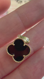onyx + 18k gold clover