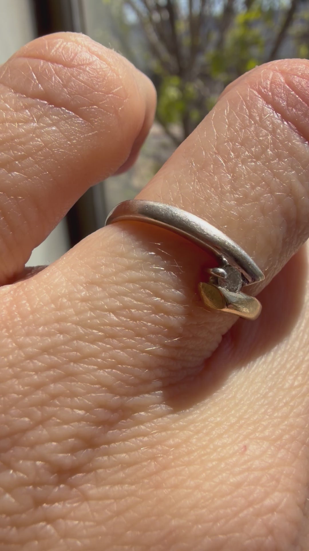two tone diamond ring