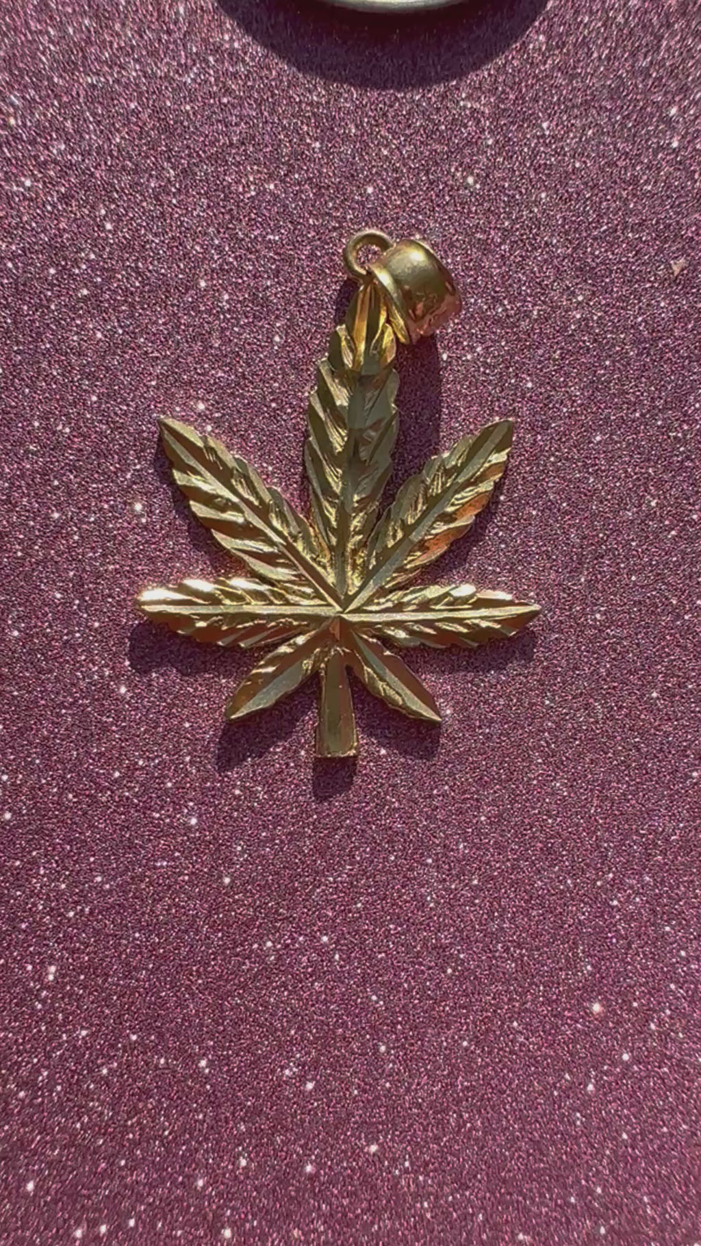 marijuana leaf charm