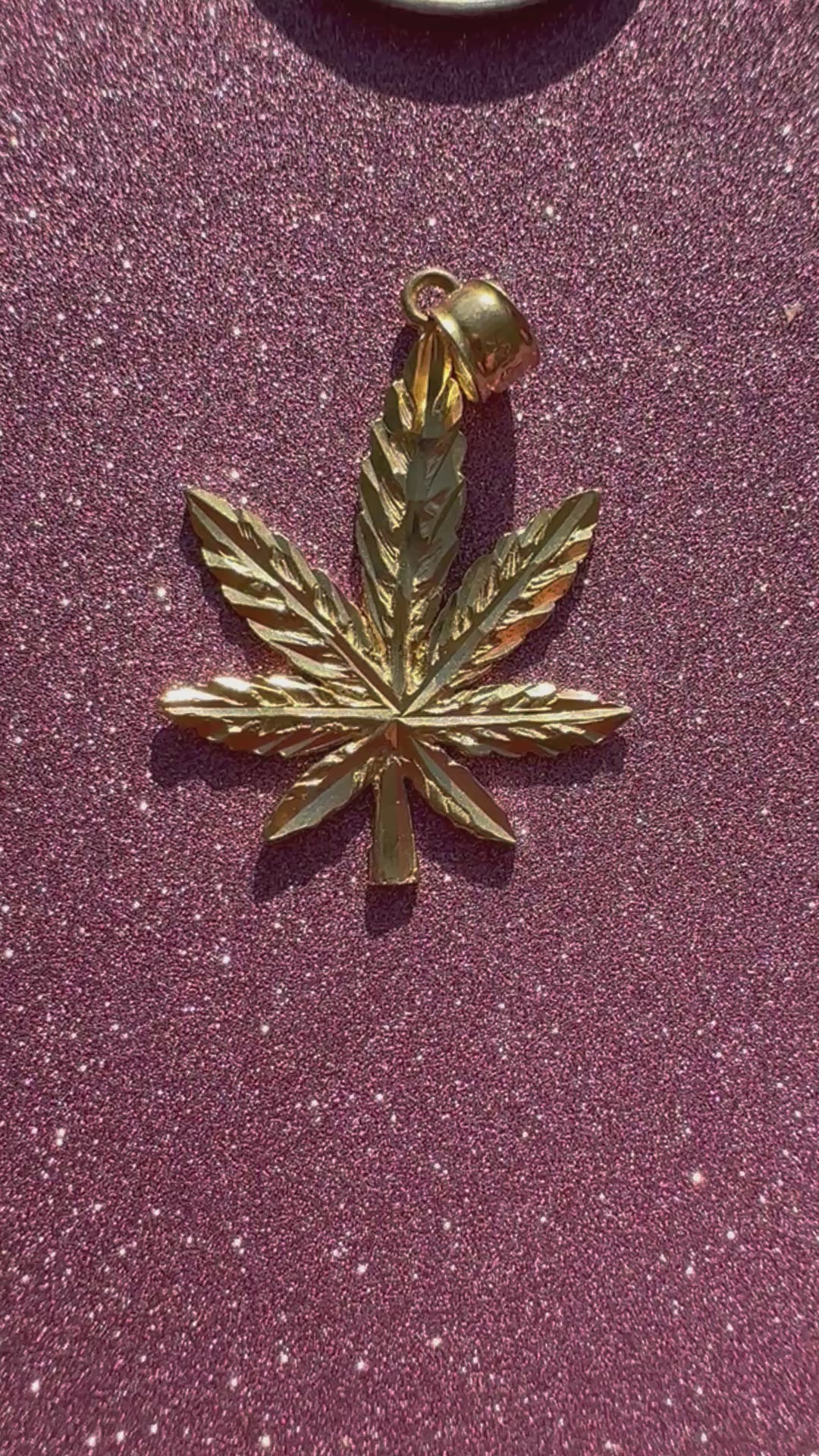 marijuana leaf charm
