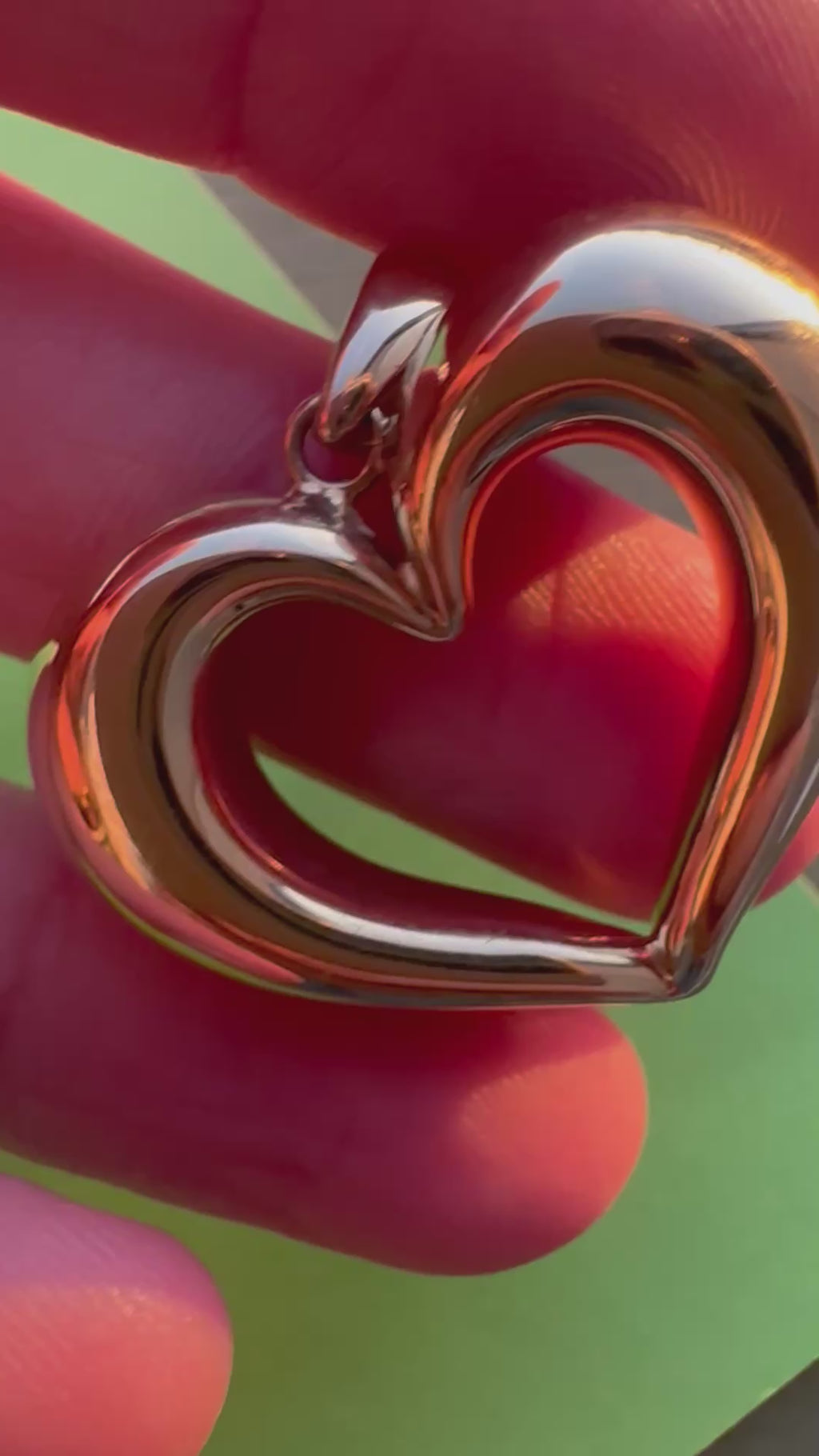18k gold oversized puffy open heart
