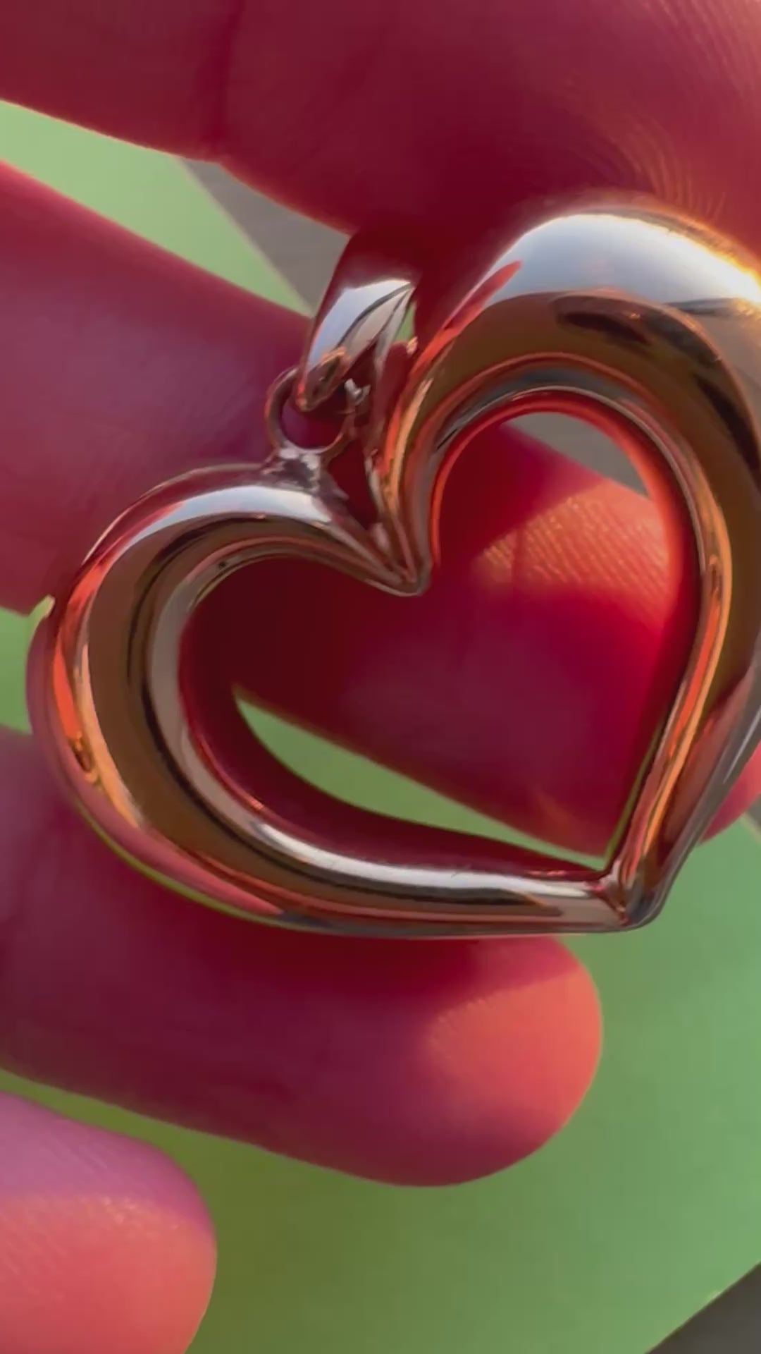 18k gold oversized puffy open heart