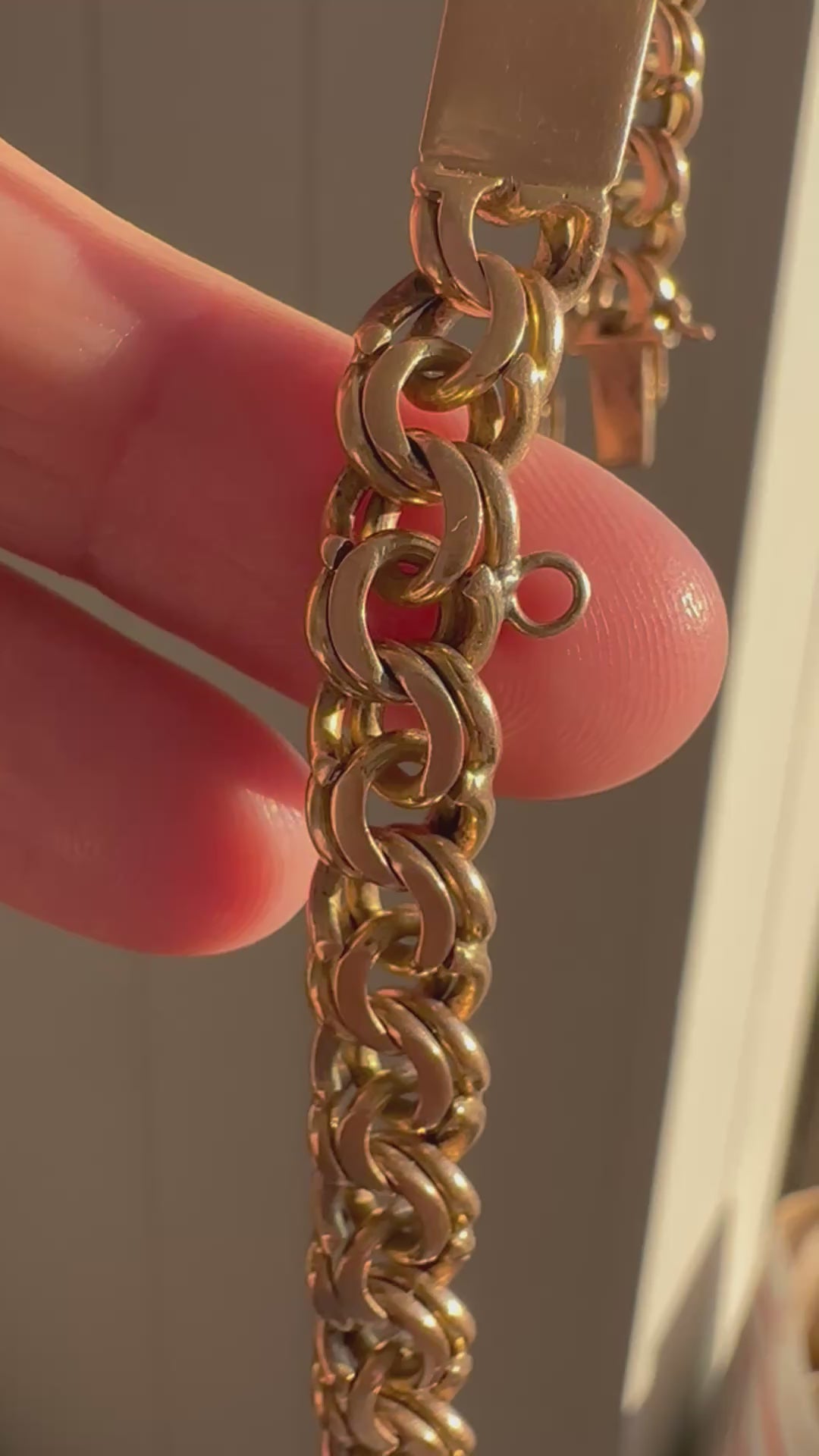 18k gold ID bracelet