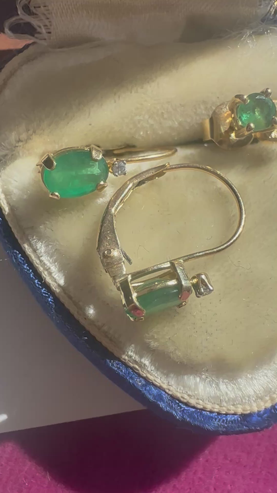 emerald earrings