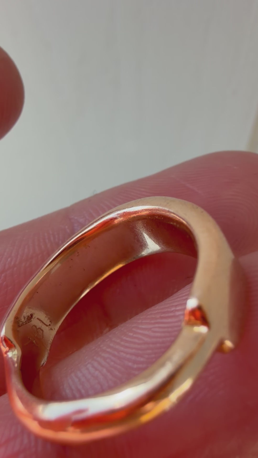 18k rose gold