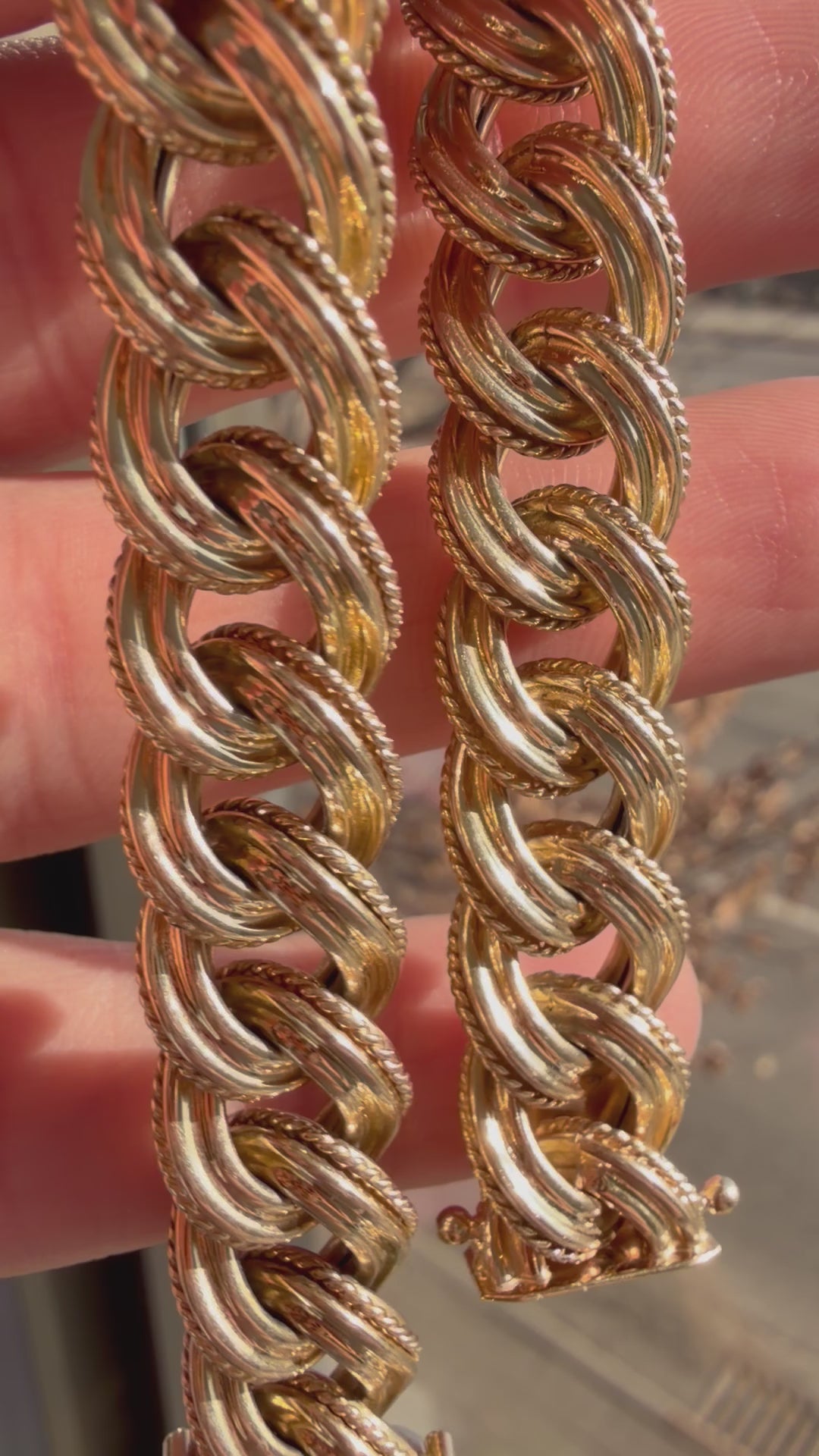 textured curb bracelet