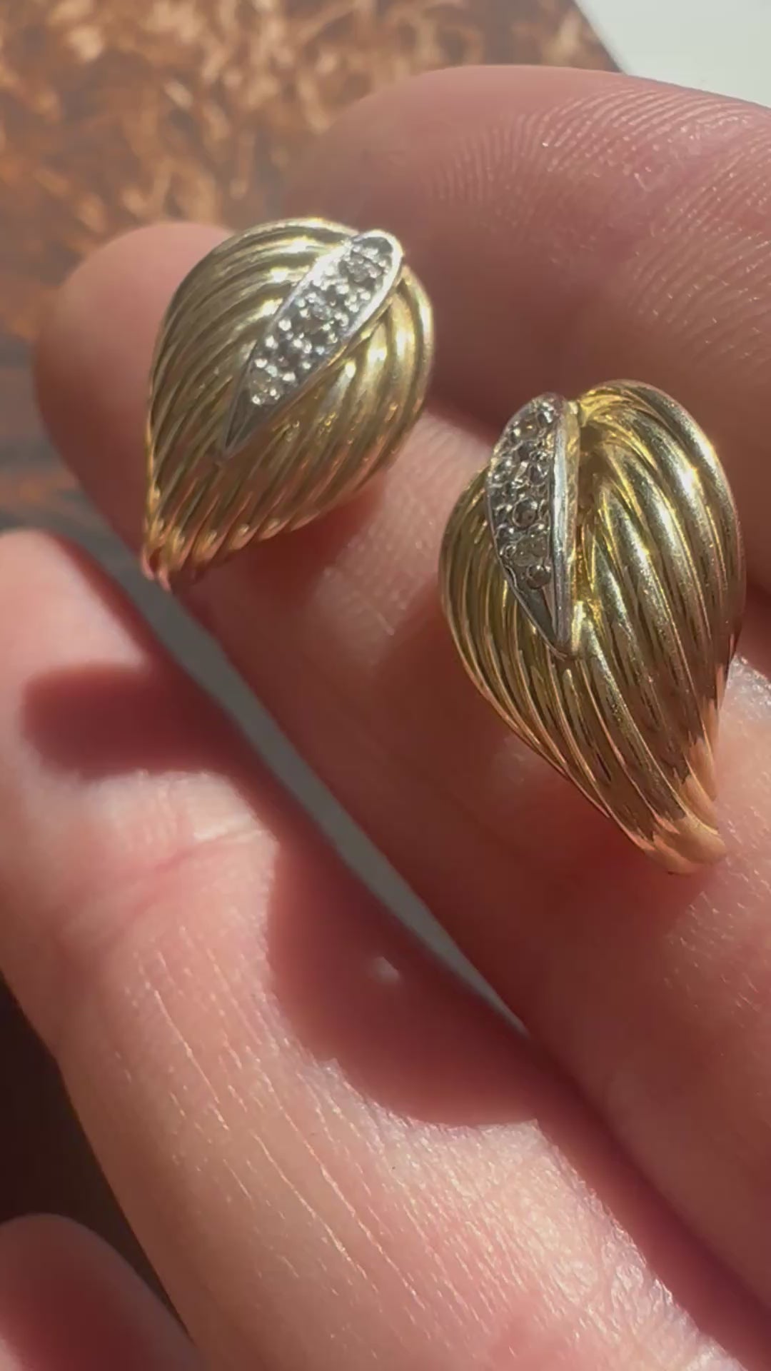 leaf shaped with diamond center